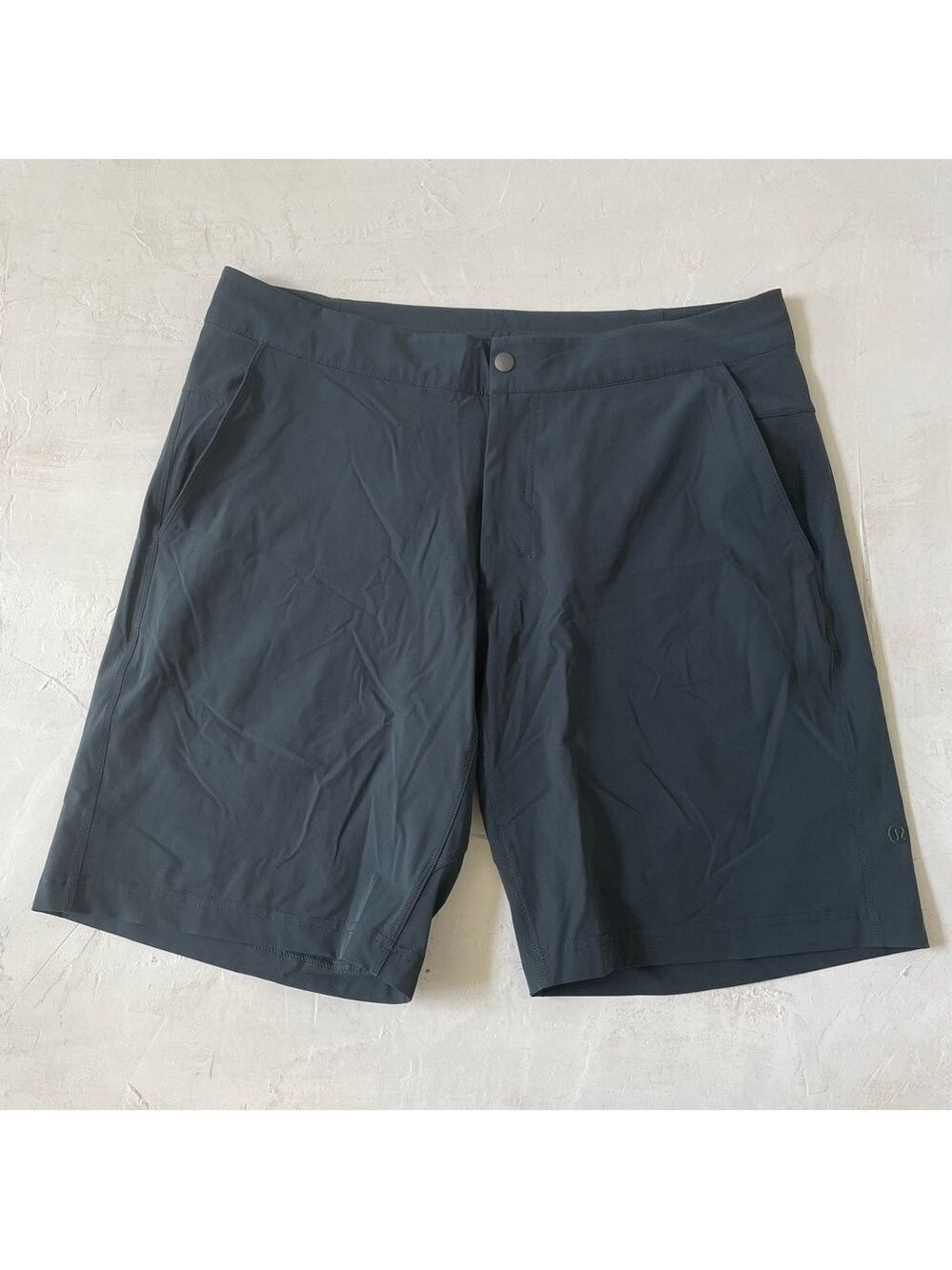 Lululemon Mens Shorts ABC Classic-Fit Short WovenAir Older Version Size 32